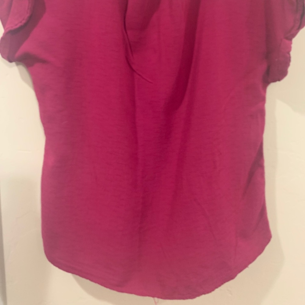 Pink top! - Picture 2 of 2